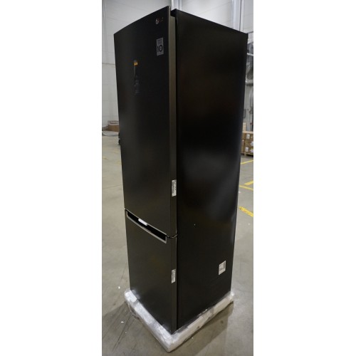 SALE OUT. LG Refrigerator GBB72MCUGN Energy efficiency class D, Free standing, Combi, Height 203 cm, No Frost system, Fridge net