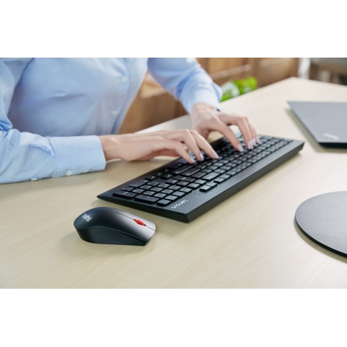 Lenovo Professional“ belaidė kombinuota klaviatūra ir pelė (JAV anglų kalba su euro simboliu)